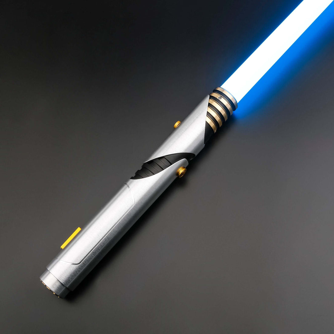 DepaIntroducing the Depa Saber: Precision-crafted with aerospace-grade aluminum, this piece combines elegant design and premium functionality, making it perfect for collectors and enthusiasts. Illuminate your adventures with its vivid LED blade.