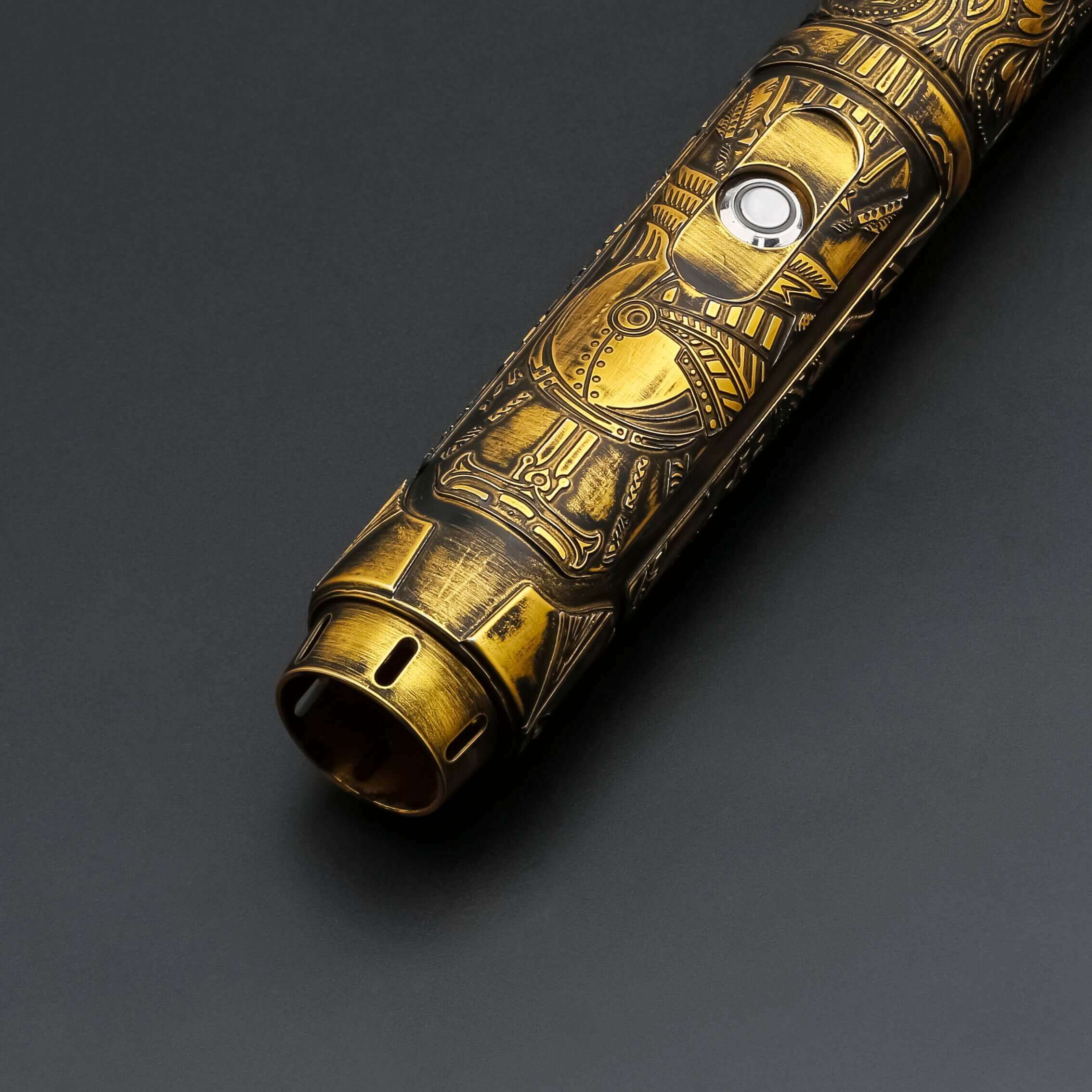 GreteIntroducing the Grete saber: A fusion of Nordic folklore and cutting-edge craftsmanship. Molded with aerospace-grade aluminum, this saber is influenced by the tales and legends of Northern Europe, shining with a distinct luminance from its LED blade.