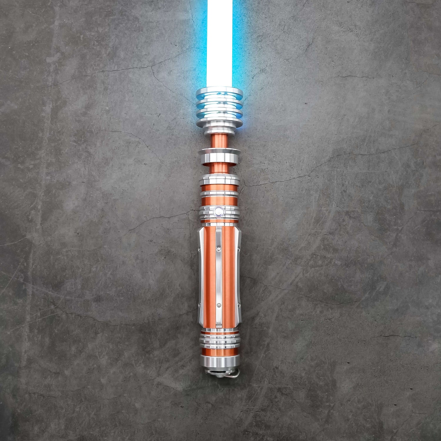 Leia SE lightsaber: High-quality replica with frosted aluminum alloy hilt, removable polycarbonate blade, and advanced electronics, inspired by Princess Leia&