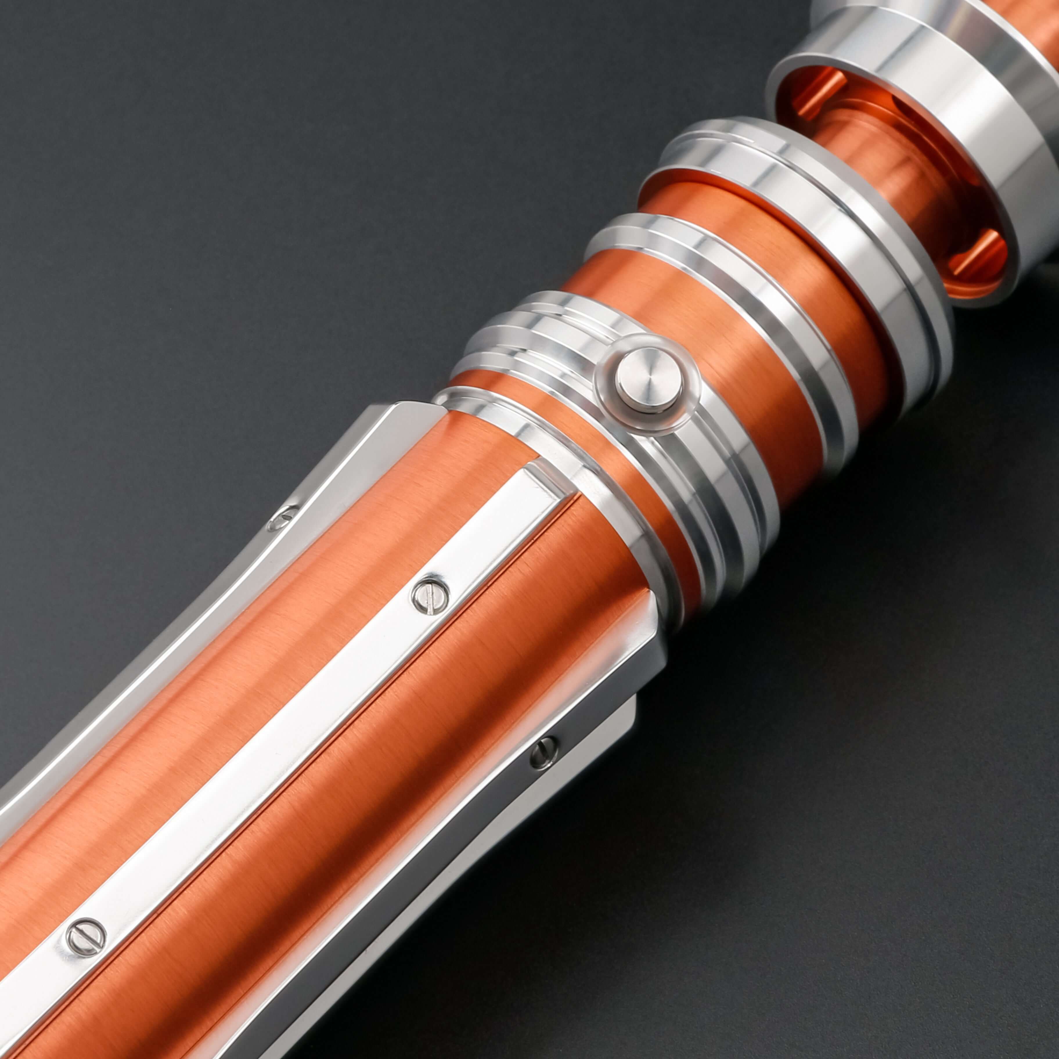 Leia SE lightsaber: High-quality replica with frosted aluminum alloy hilt, removable polycarbonate blade, and advanced electronics, inspired by Princess Leia&