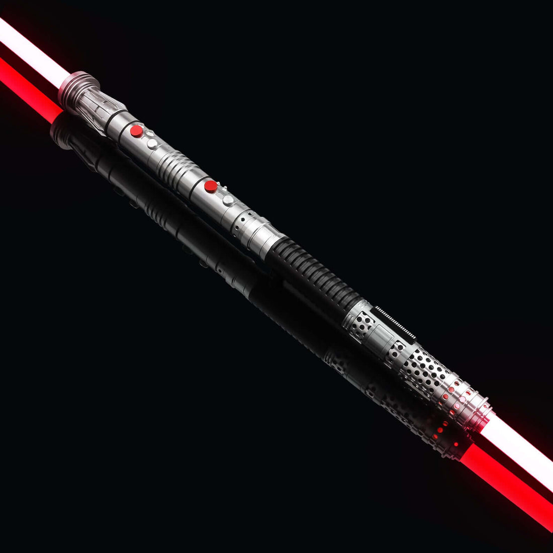 Ventress with Maul lightsaber