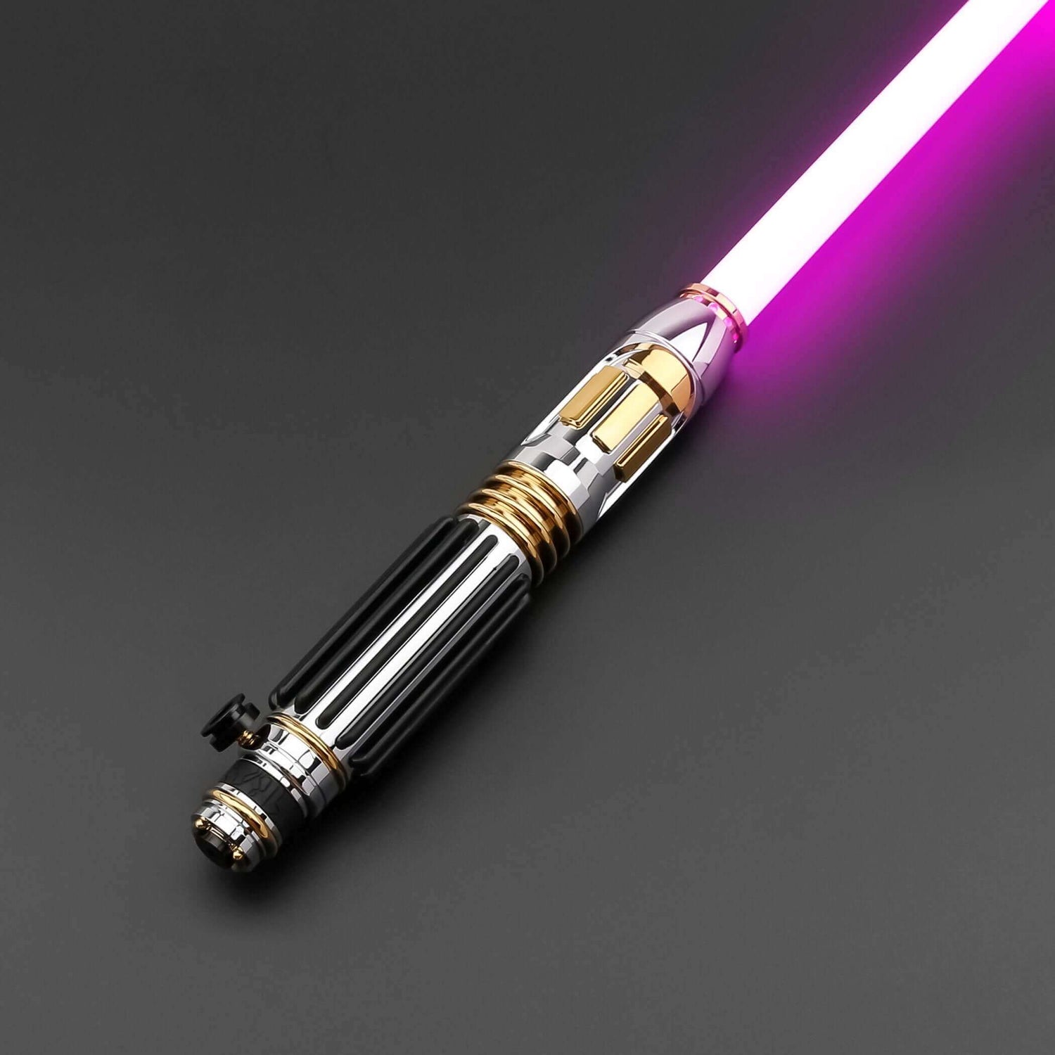 Windu Proffie lightsaber featuring a sleek design with a pink blade and detailed hilt for collectors and fans.