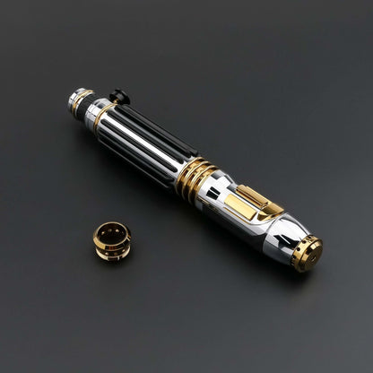 Windu Proffie lightsaber with metallic design and gold accents, a collectible for fans and collectors.