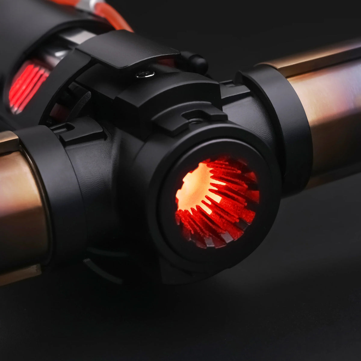 Ravager Crossguard Lightsaber