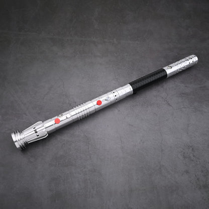 Single hilt configuration of the versatile Maul-Ventress lightsaber